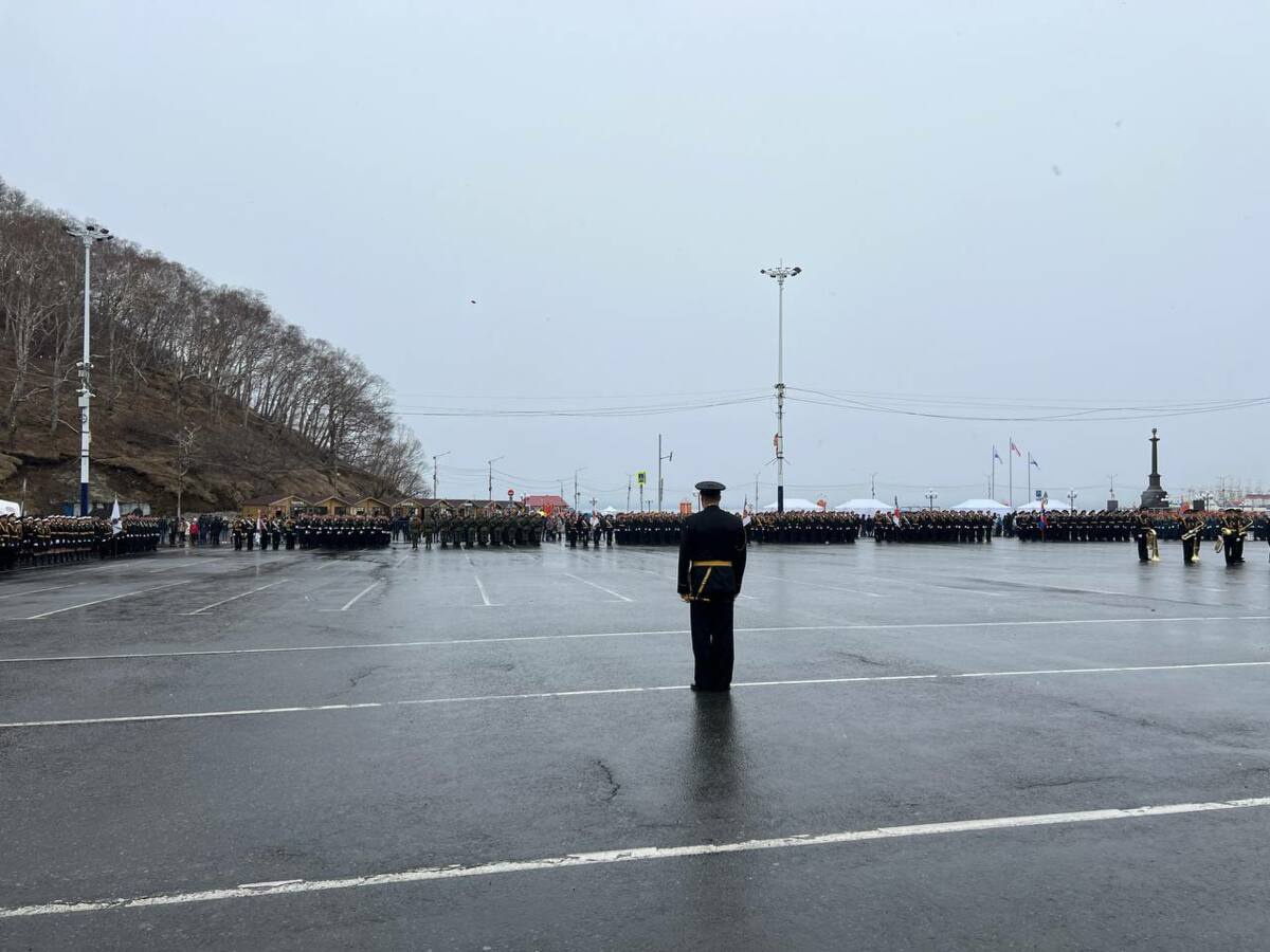 В День Победы в центре Петропавловска-Камчатского проходит ряд праздничных мероприятий и активностей